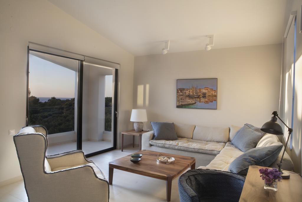Aethrion Boutique Homes Kato Daratso Pokoj fotografie